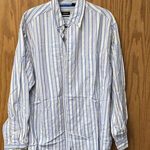 Izod button down sz m stripe shirt